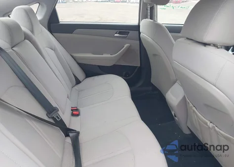2019 Hyundai Sonata Se z USA, uszkodzony, nr VIN 5NPE24AF6KH726851